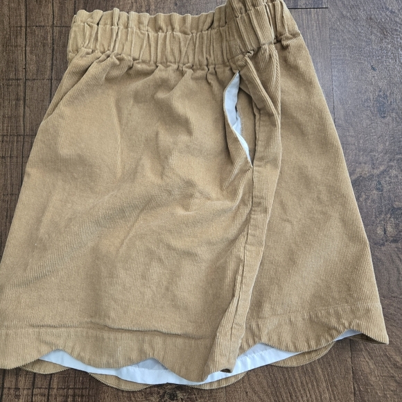 Scallop Corduroy Skirt in Camel by Lauren James Sz M Side Pockets - Picture 6 of 9